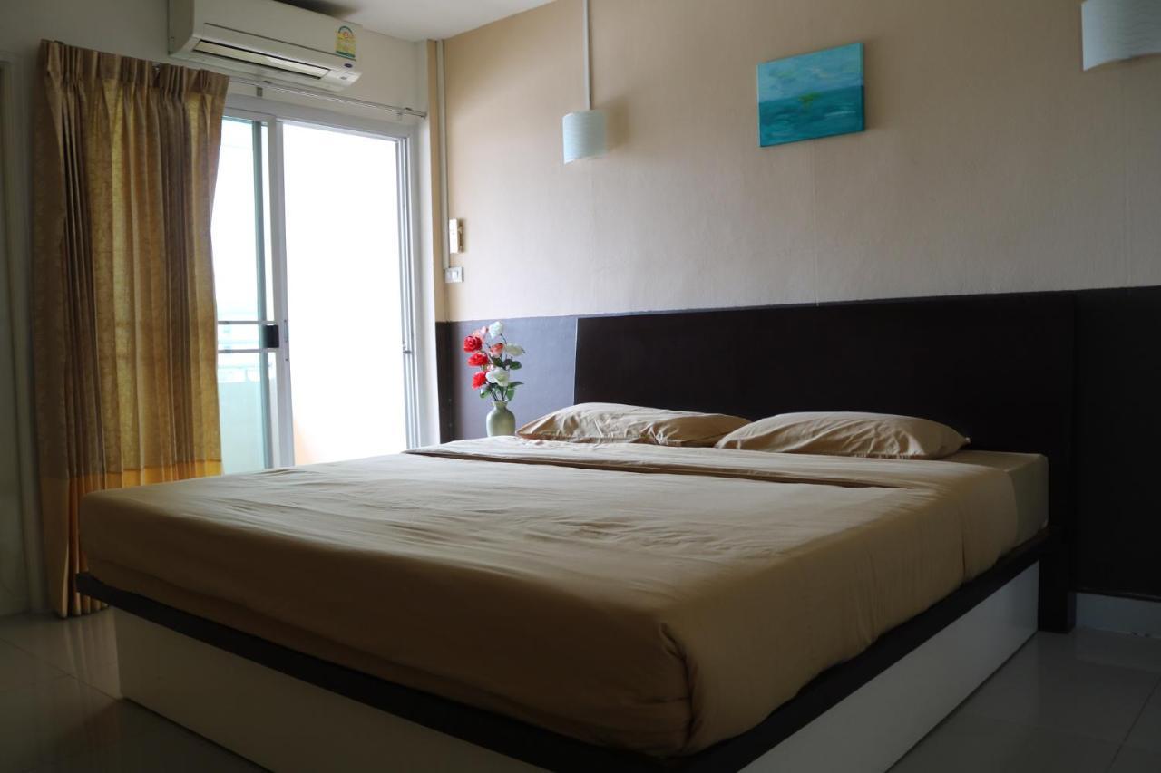 Ladapan Mansion Apartment Нонтабури Екстериор снимка