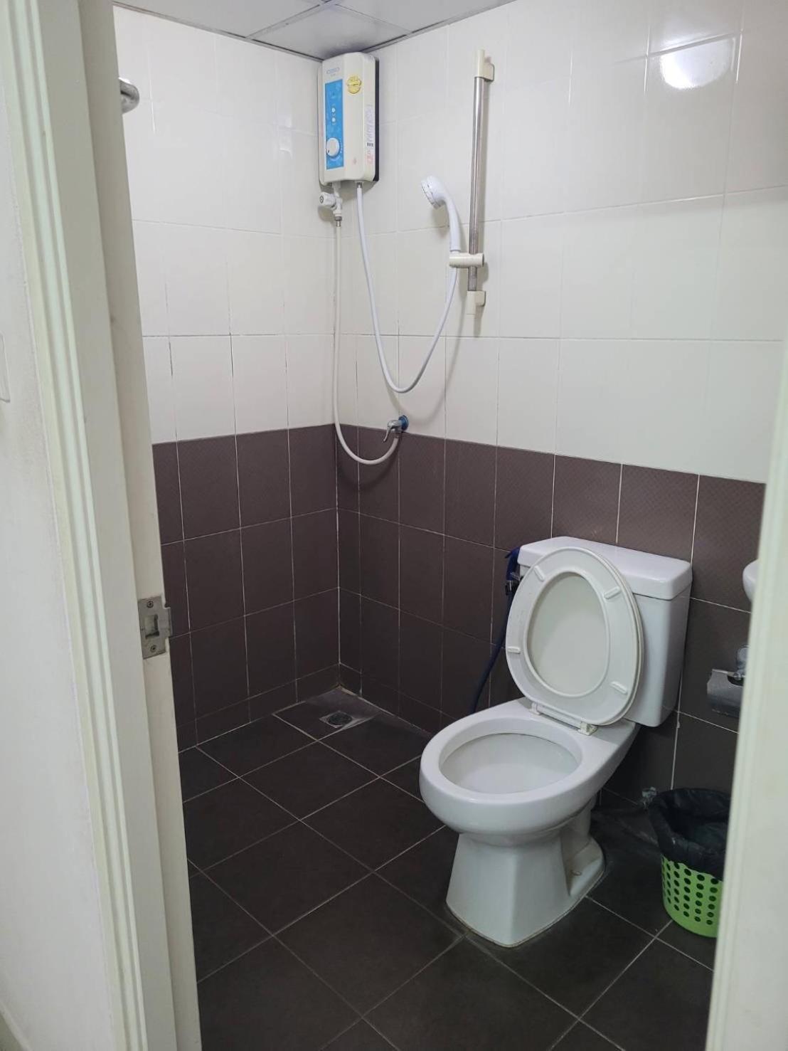 Ladapan Mansion Apartment Нонтабури Екстериор снимка