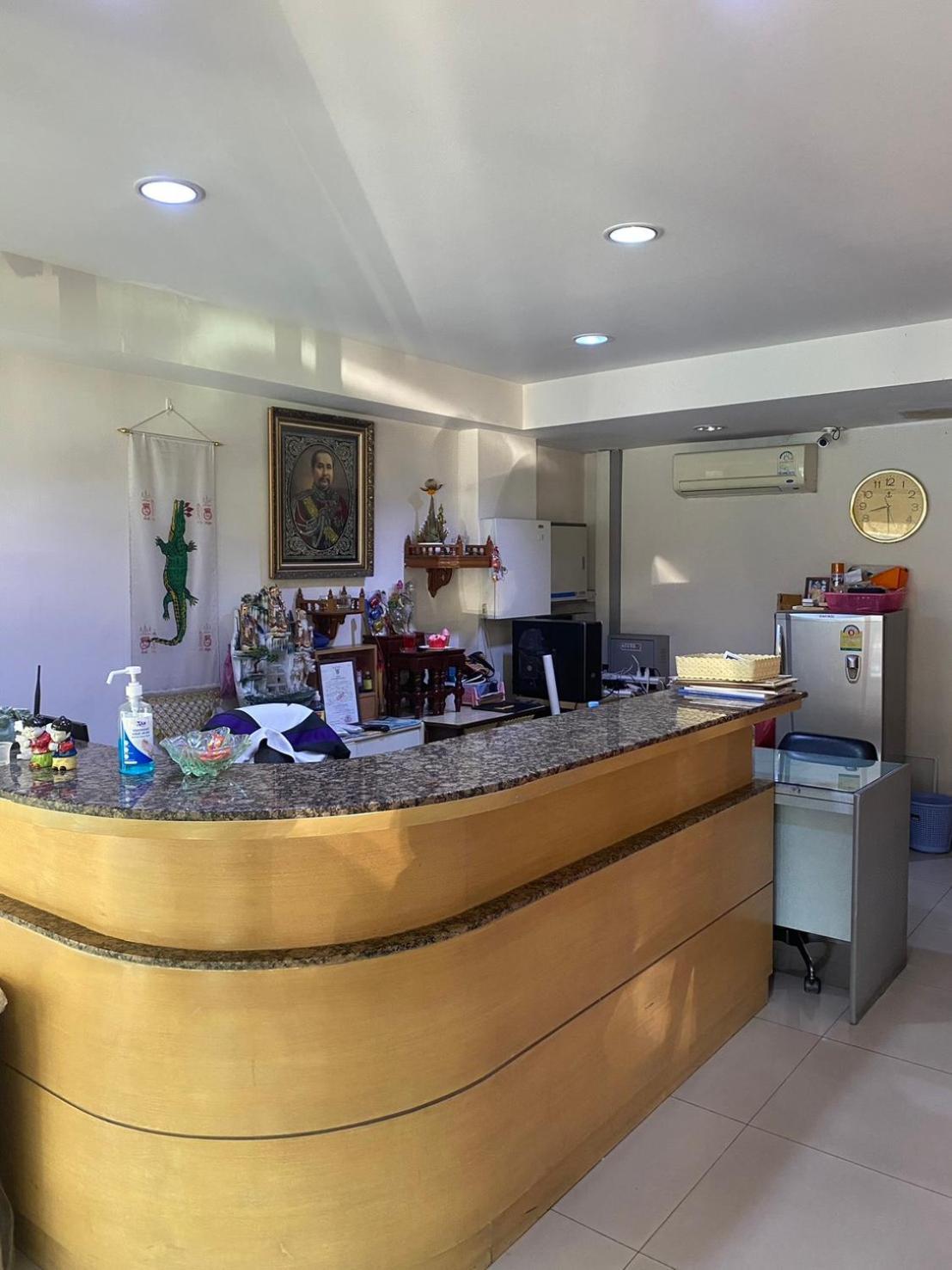 Ladapan Mansion Apartment Нонтабури Екстериор снимка
