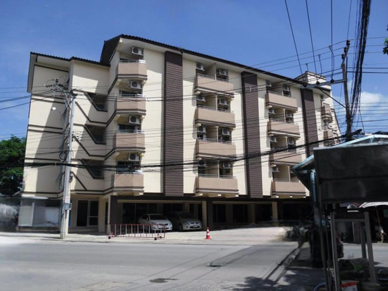 Ladapan Mansion Apartment Нонтабури Екстериор снимка